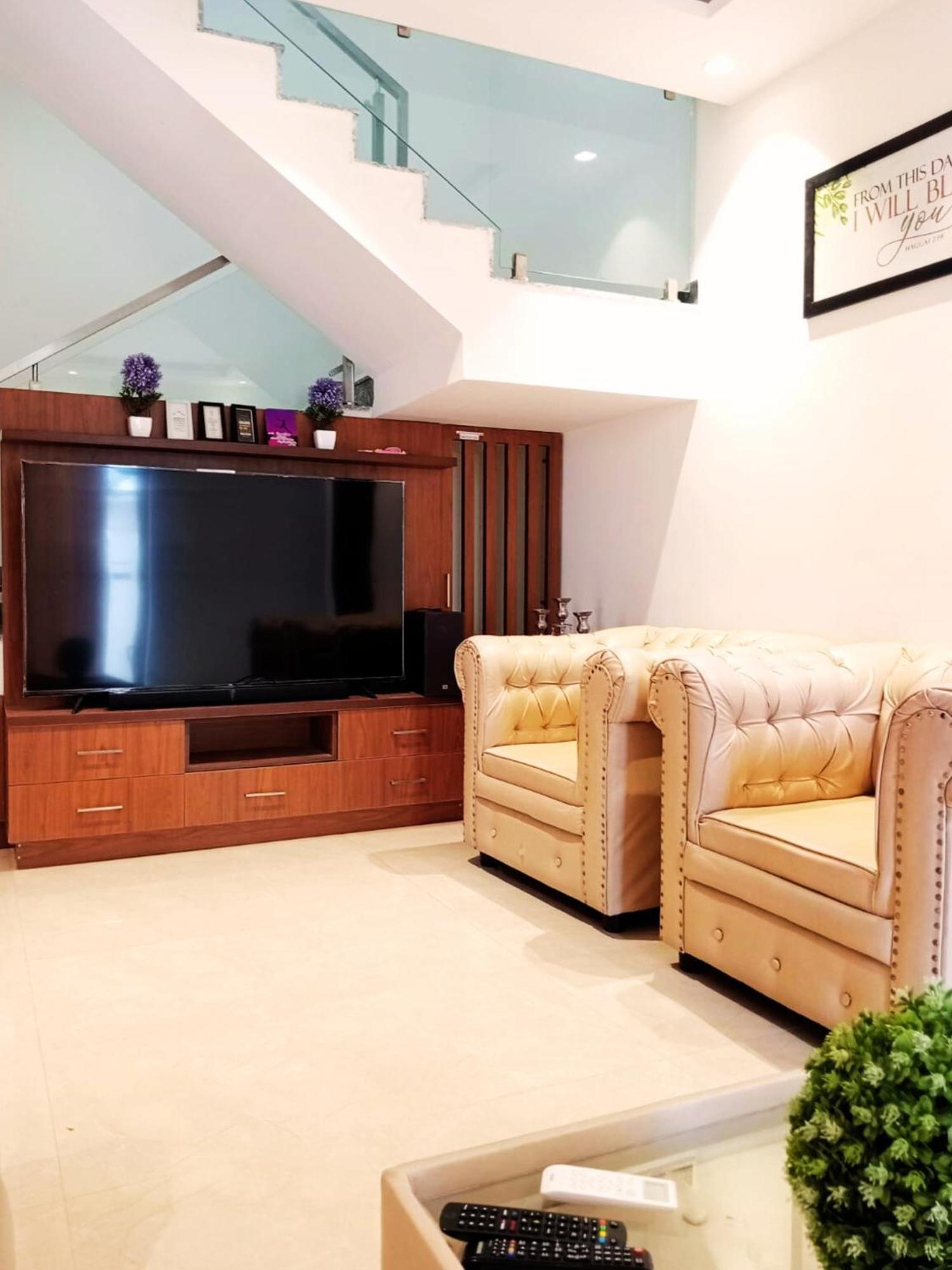 Private Villa With Swimming Pool Chennai Bagian luar foto